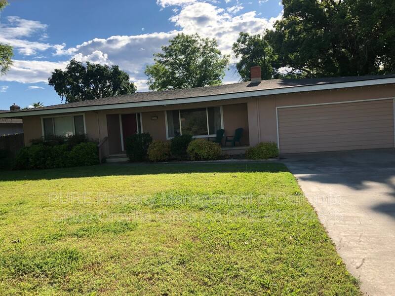 House for rent at 305 Randolph Ave, Gridley, CA 95948
