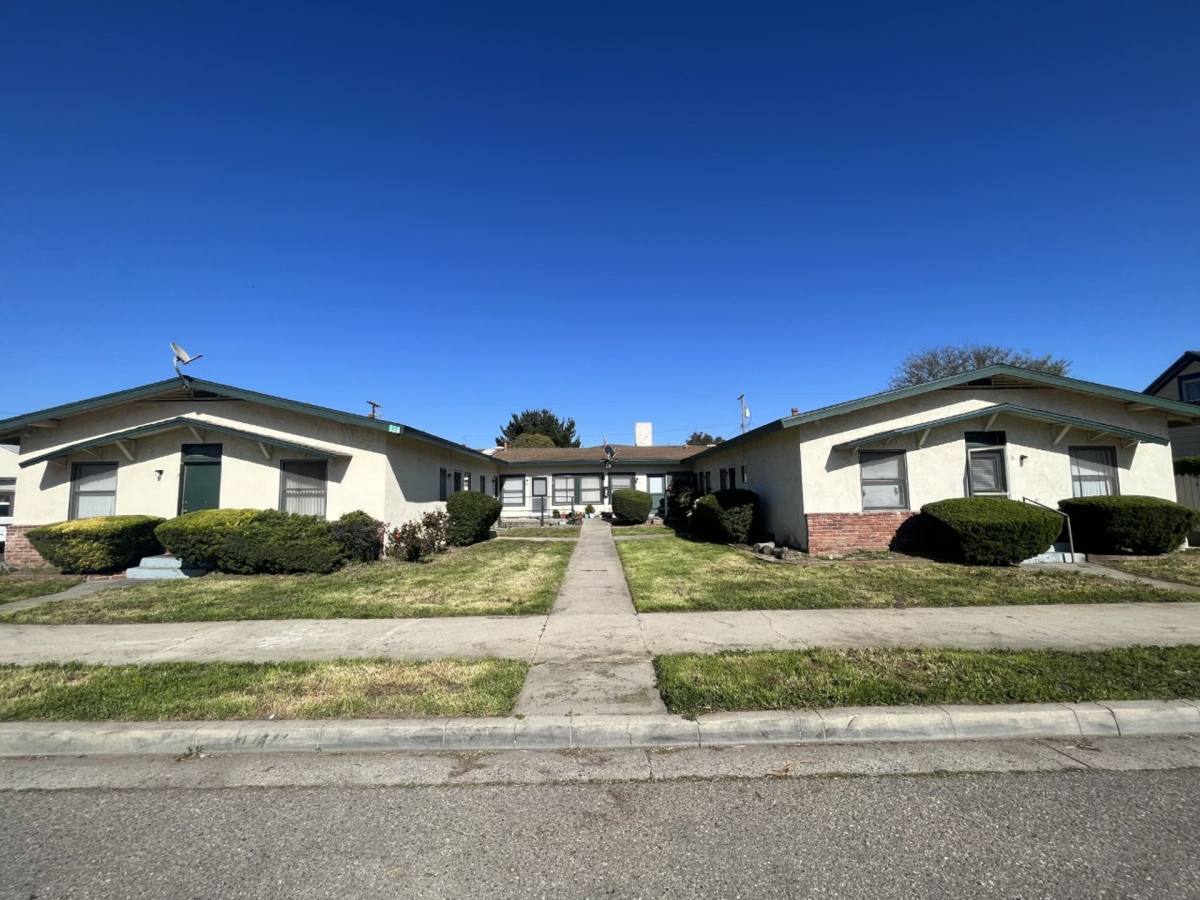 Apartment for rent at 124 S G St, Lompoc, CA 93436