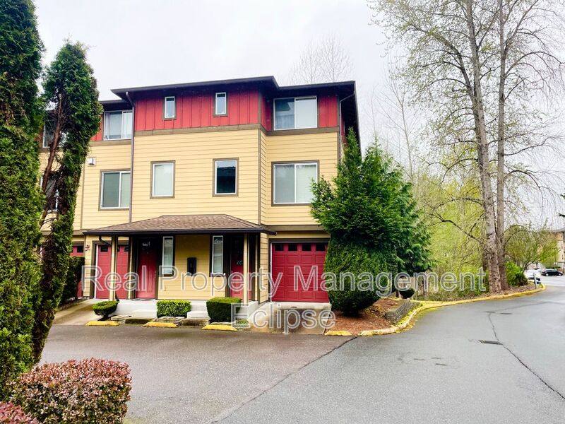 Apartment for rent at 2115 201st Place SE #P3, Bothell, WA 98012