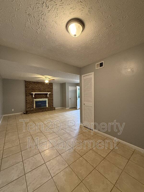 House for rent at 6200 Olde Towne Dr #A, Columbus, GA 31907