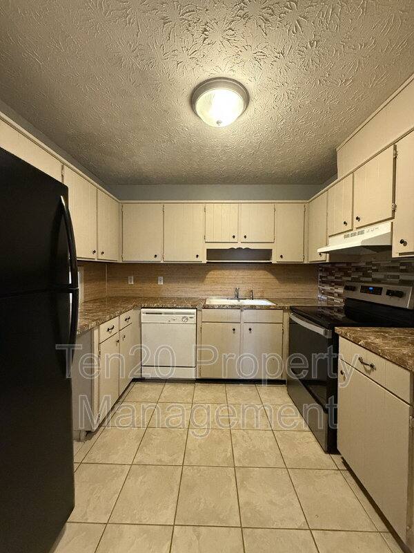 House for rent at 6200 Olde Towne Dr #A, Columbus, GA 31907