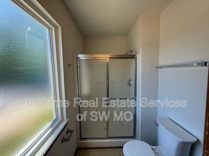 Apartment for rent at 881 N 22nd, Ozark, MO 65721