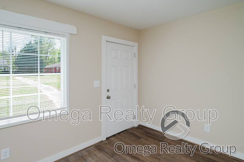 Apartment for rent at 14 E Clay St, Sylacauga, AL 35150
