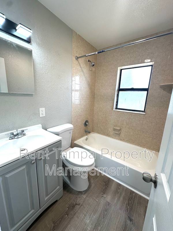Apartment for rent at 1036 1 2 19th St S, Saint Petersburg, FL 33712