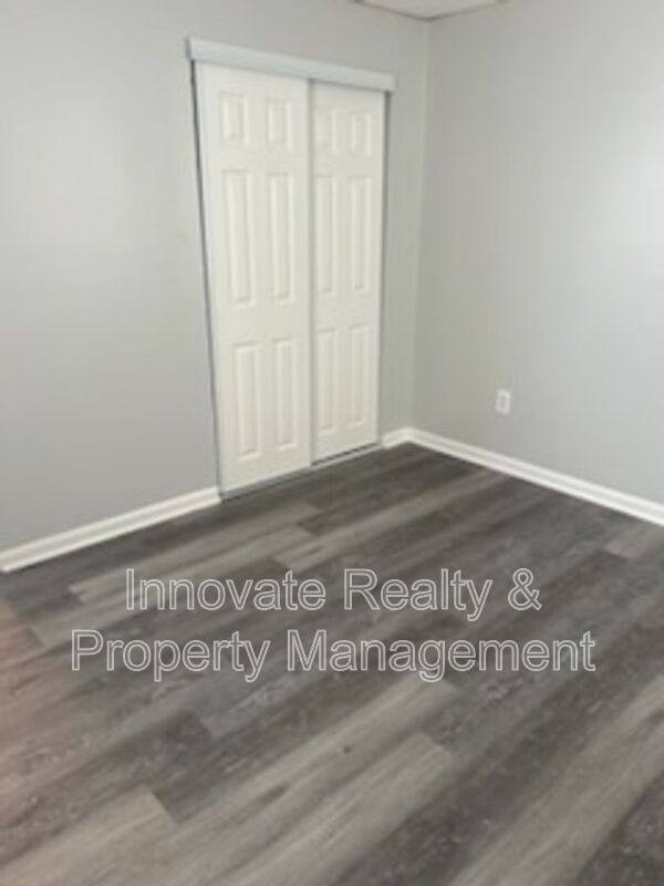 Apartment for rent at 29 E Logan Ave #11, Glenolden, PA 19036