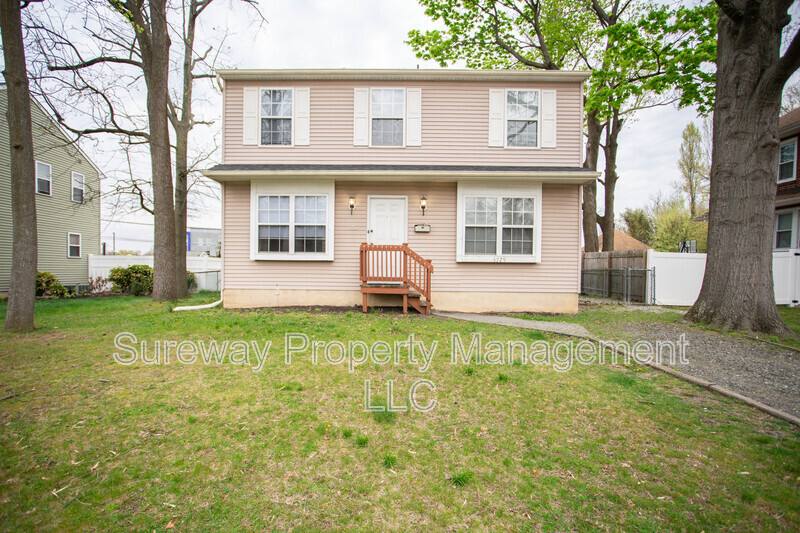 House for rent at 5729 Irving Ave, Merchantville, NJ 08109