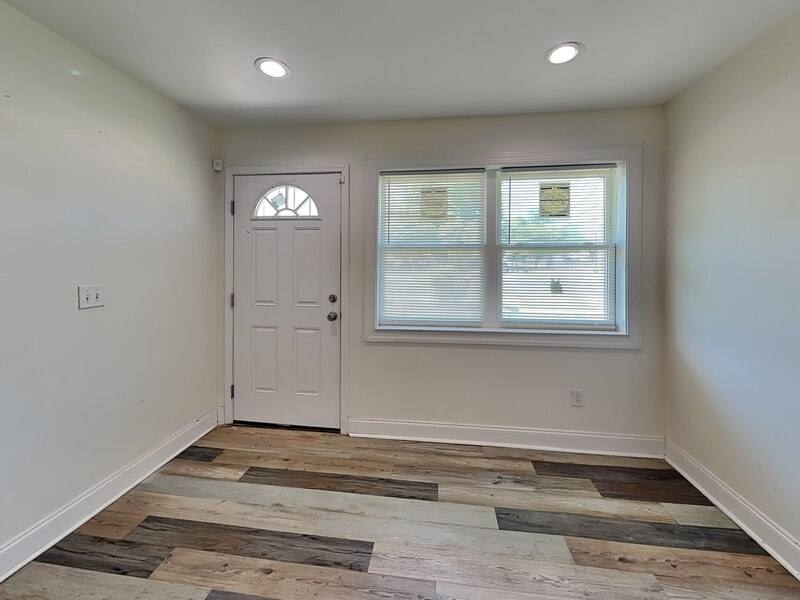 Townhouse for rent at 219 12th St W, Birmingham, AL 35208