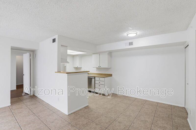 Condo for rent at 4608 W Maryland Ave #138, Glendale, AZ 85301