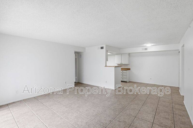 Condo for rent at 4608 W Maryland Ave #138, Glendale, AZ 85301