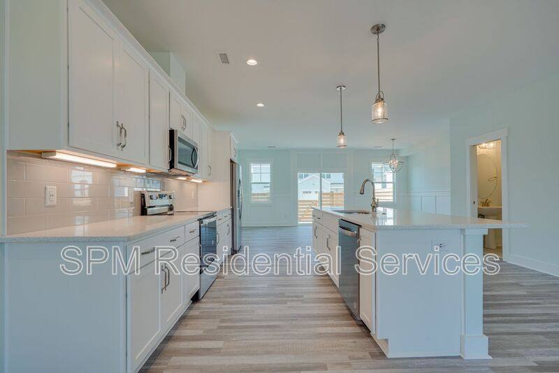 Townhouse for rent at 4736 Siddons Dr, Wilmington, NC 28412