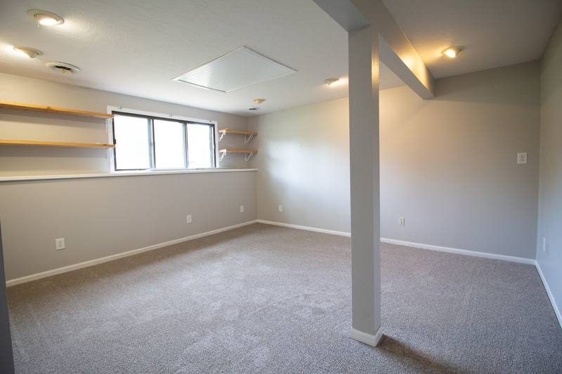 House for rent at 1000 Lakota Ave, Brandon, SD 57005