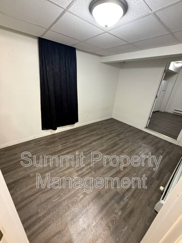 Apartment for rent at 321 N Duluth Ave #6, Sioux Falls, SD 57104