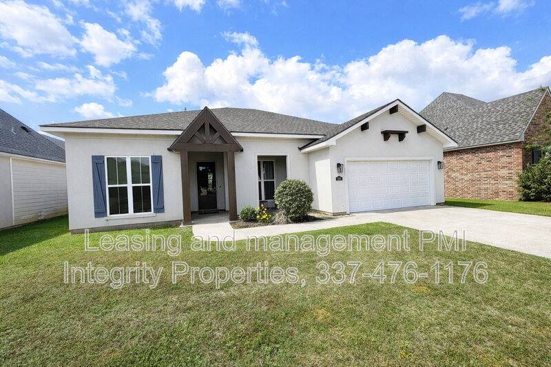 House for rent at 200 Tennyson Dr, Broussard, LA 70518