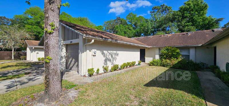 259 Hill St, Casselberry, FL 32707