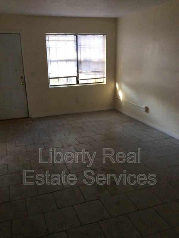 House for rent at 814 Lesa St, Hinesville, GA 31313