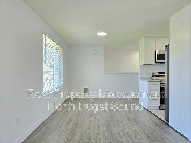 Apartment for rent at 1421 Pine St #B, Everett, WA 98201