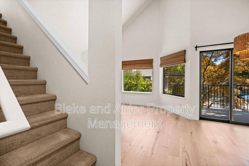Condo for rent at 4000 Carman Dr #G108, Lake Oswego, OR 97035