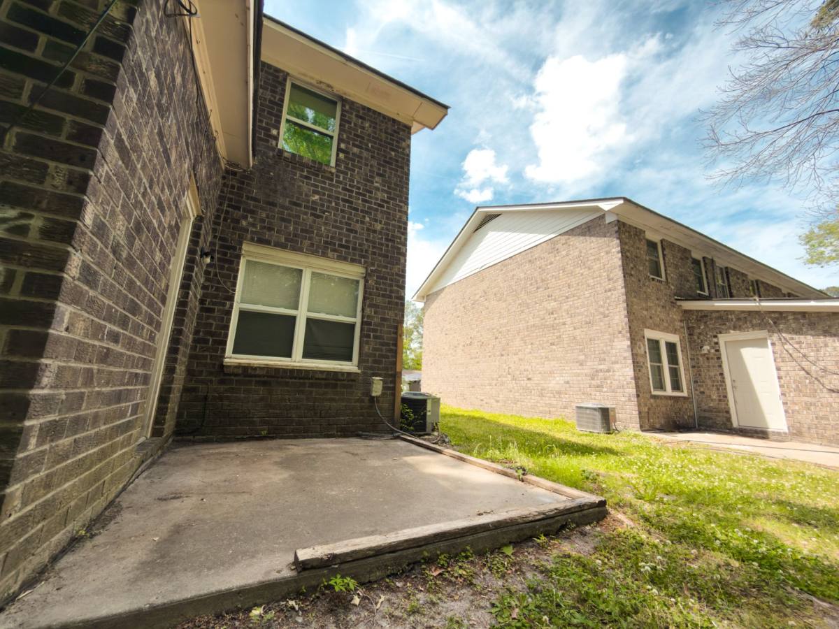 Townhouse for rent at 121 Langley Dr, Summerville, SC 29485