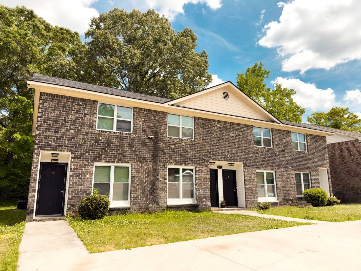 Townhouse for rent at 121 Langley Dr, Summerville, SC 29485
