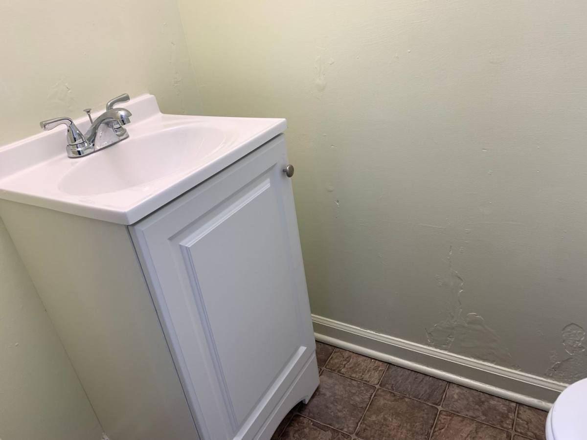 Townhouse for rent at 127 Holmes Circle, Lynchburg, VA 24501