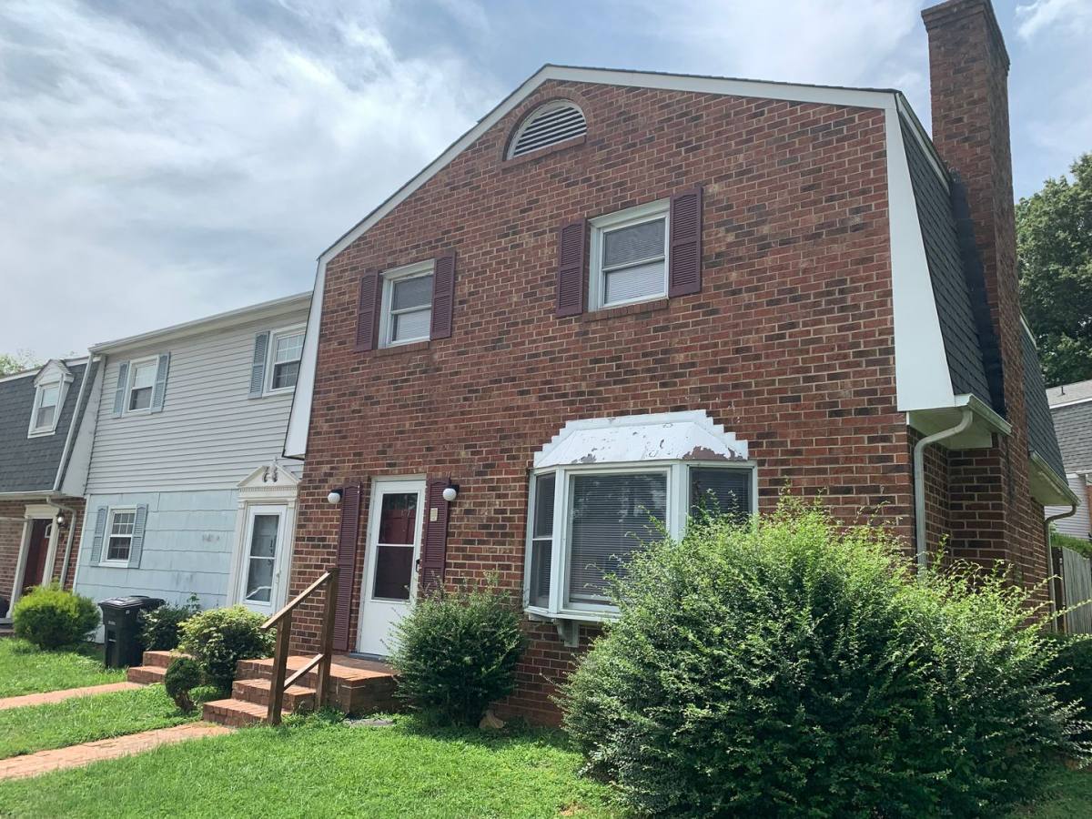 Townhouse for rent at 127 Holmes Circle, Lynchburg, VA 24501
