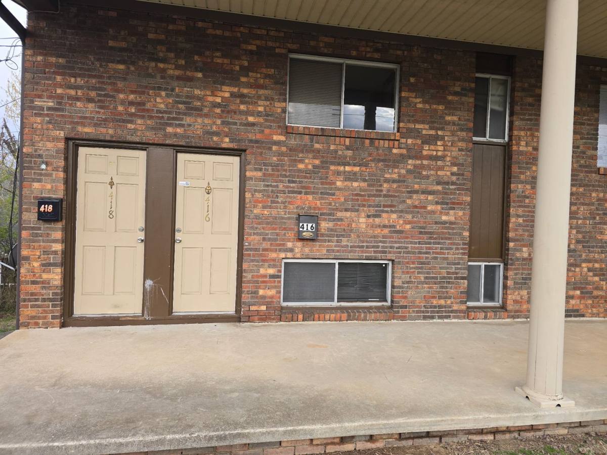 Apartment for rent at 416 W Outer Dr, Oak Ridge, TN 37830
