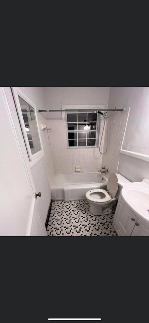 Apartment for rent at 903 A 7th Ave, Albany, GA 31701