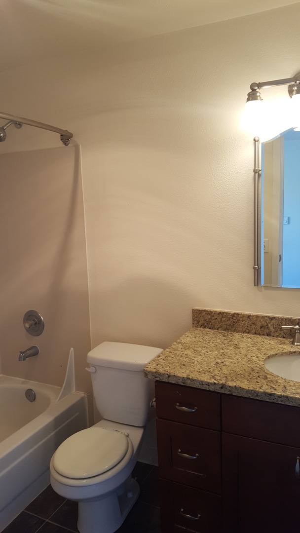 Apartment for rent at 607 E Harrison St, Seattle, WA 98102