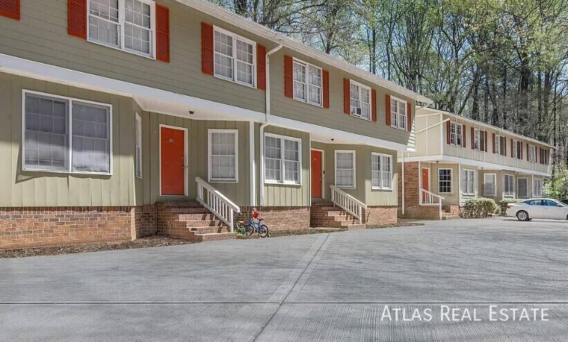 Apartment for rent at 241 Highland Park Dr, Athens, GA 30605