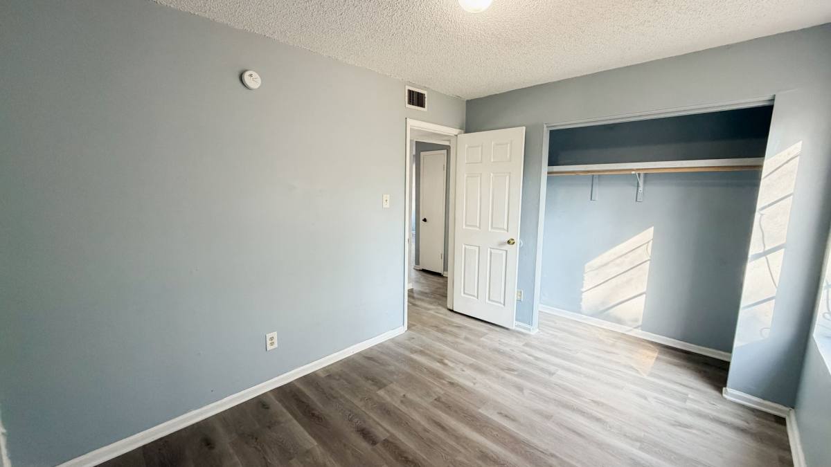 Apartment for rent at 111 S Drew St, Livingston, TX 77351