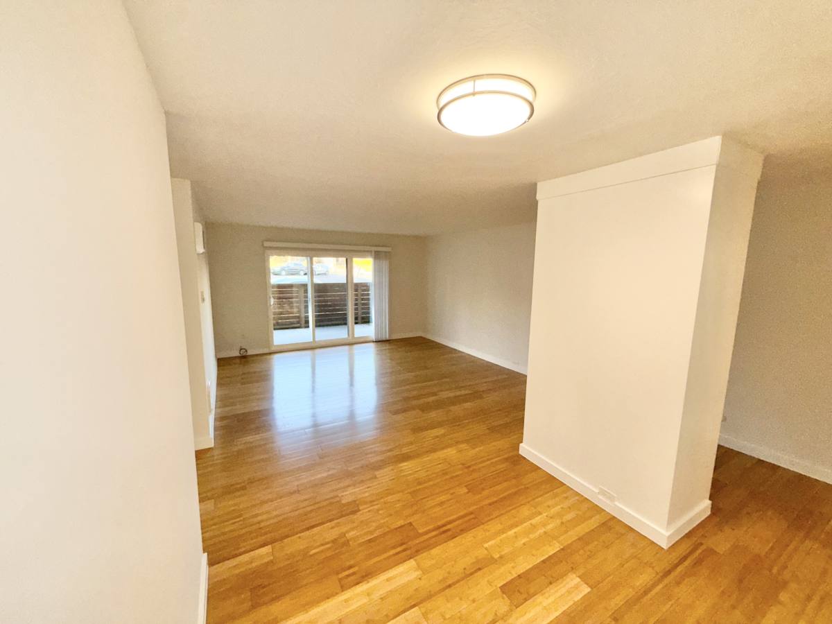 Apartment for rent at 315 Wayne Place #101, Oakland, CA 94606