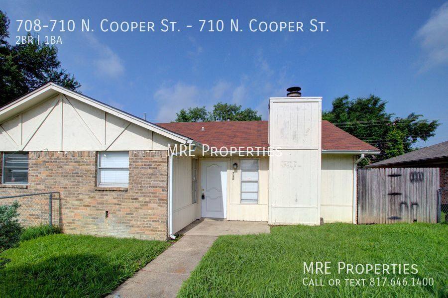 Apartment for rent at 708-710 N Cooper St 710, Arlington, TX 76011