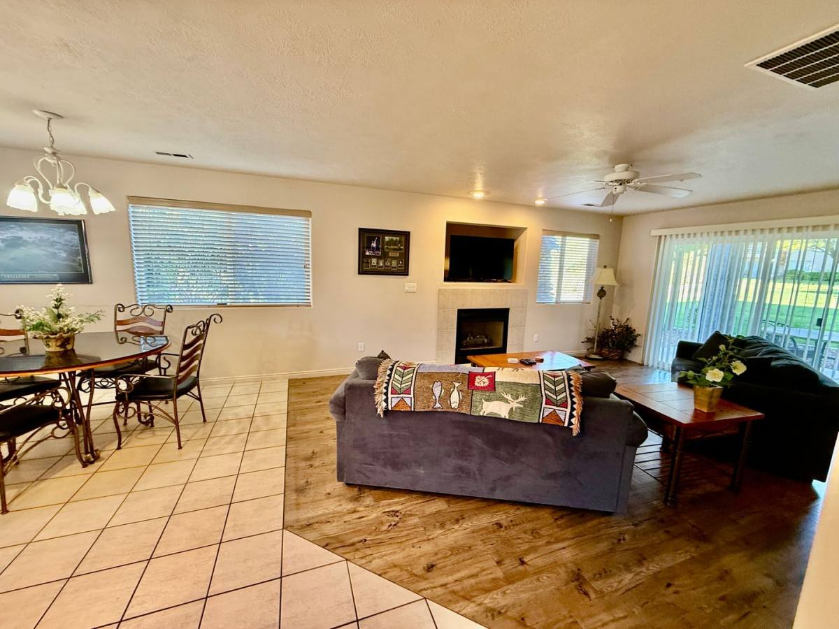 Condo for rent at 1845 W Canyon View Dr, Saint George, UT 84770