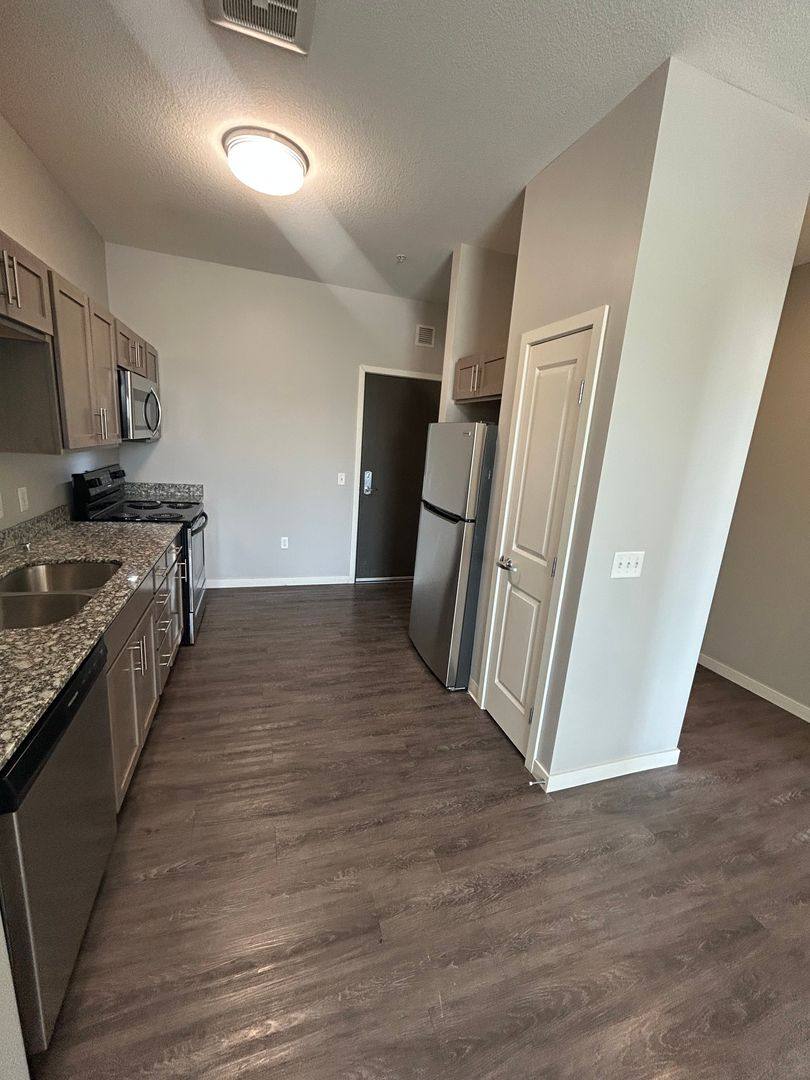 Apartment for rent at 1935 Park Ave, Minneapolis, MN 55404