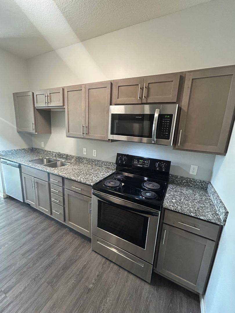 Apartment for rent at 1935 Park Ave, Minneapolis, MN 55404