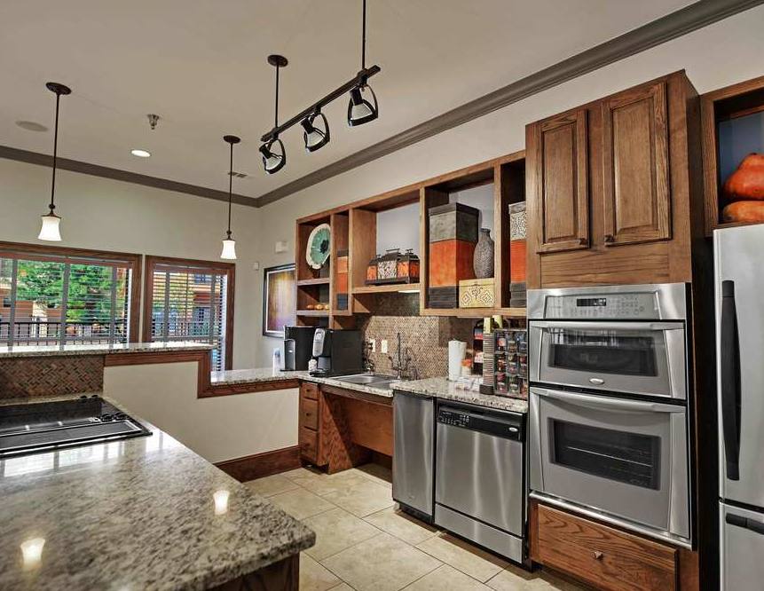 Apartment for rent at 12601 Galleria Circle #ID4772, Austin, TX 78738