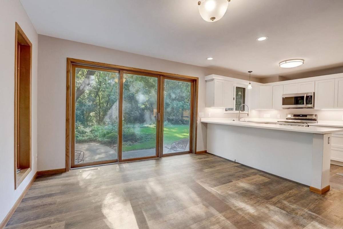 Apartment for rent at 7653 Farmington Way, Madison, WI 53717