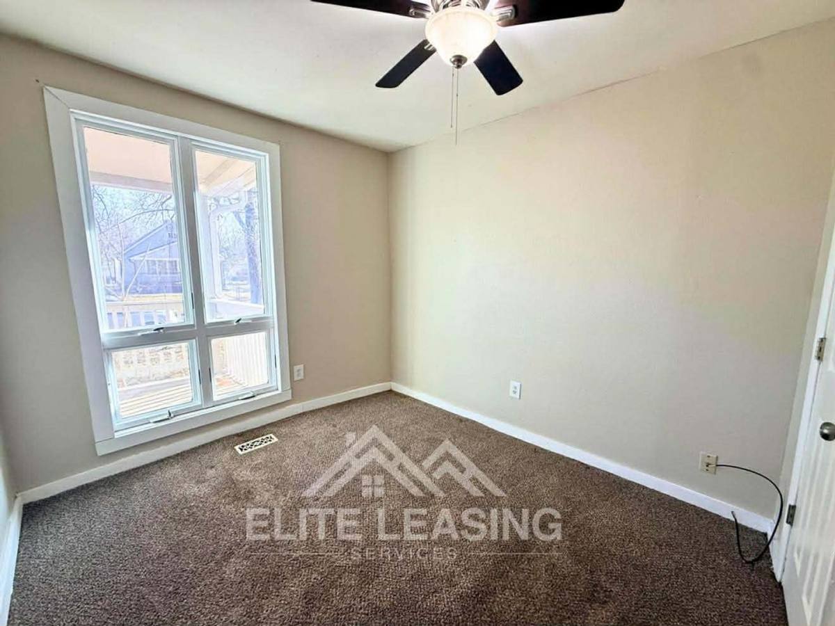 House for rent at 1027 SW Woodward Ave, Topeka, KS 66604