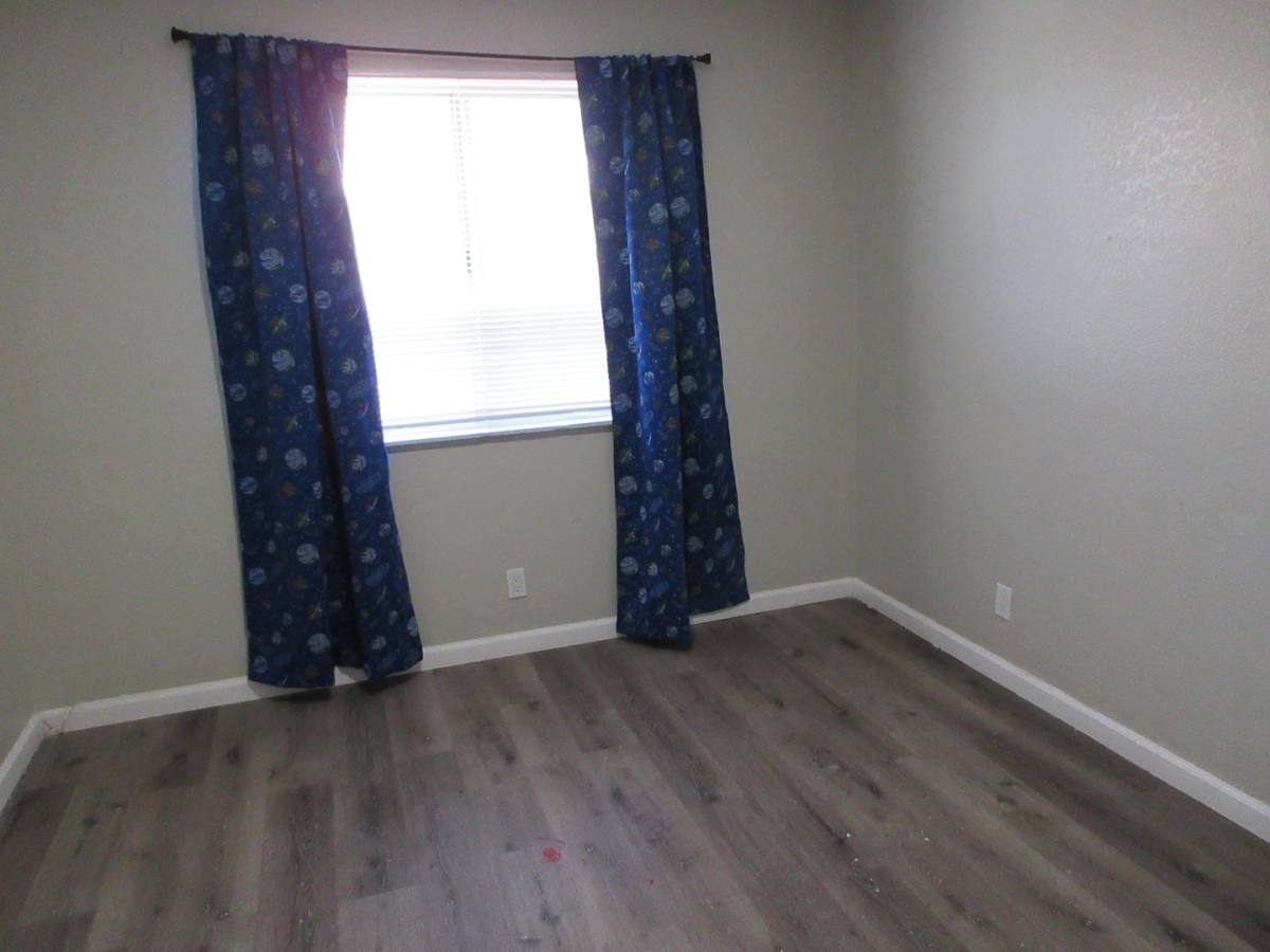 Apartment for rent at 513 E Ridgecrest Blvd, Ridgecrest, CA 93555