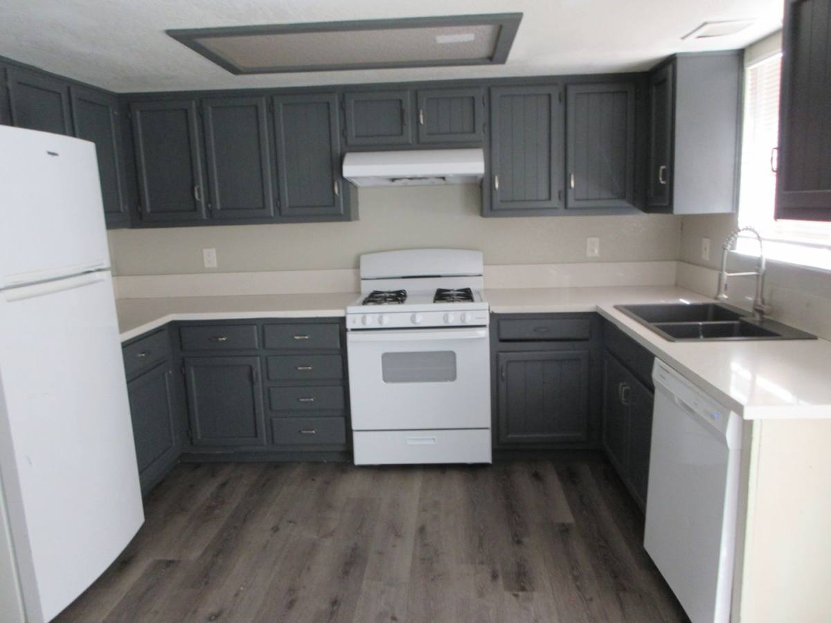 Apartment for rent at 513 E Ridgecrest Blvd, Ridgecrest, CA 93555