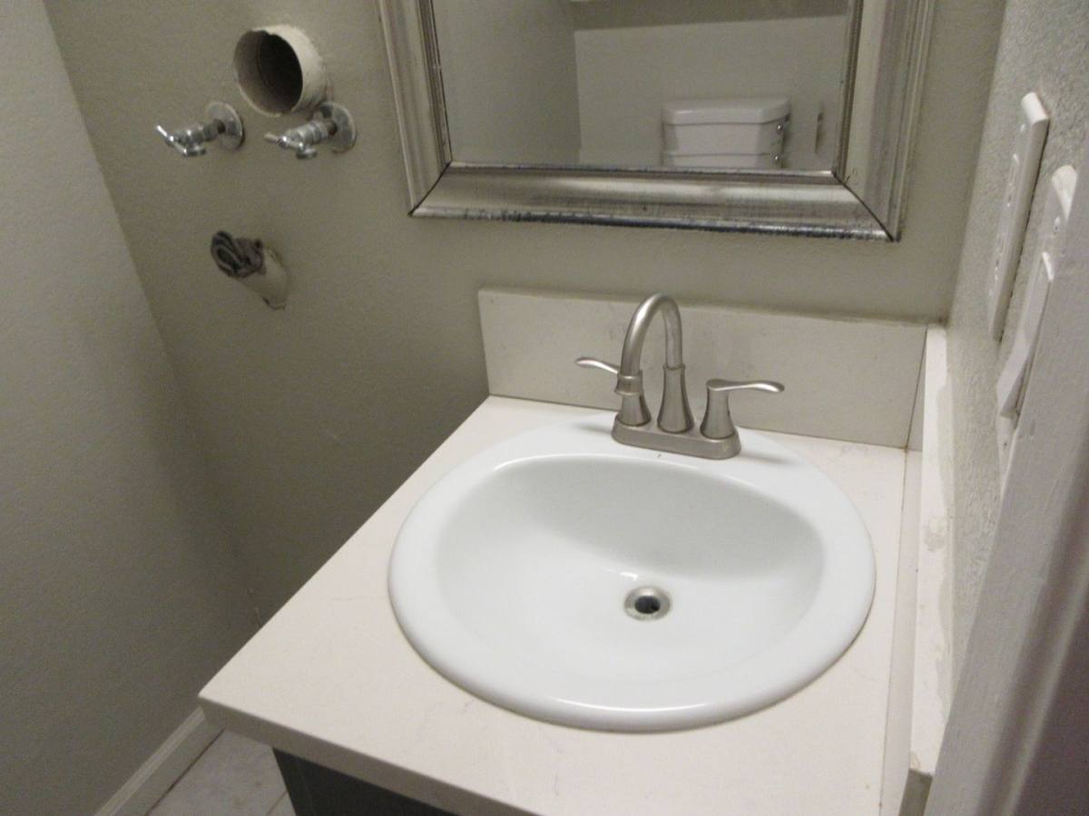 Apartment for rent at 513 E Ridgecrest Blvd, Ridgecrest, CA 93555