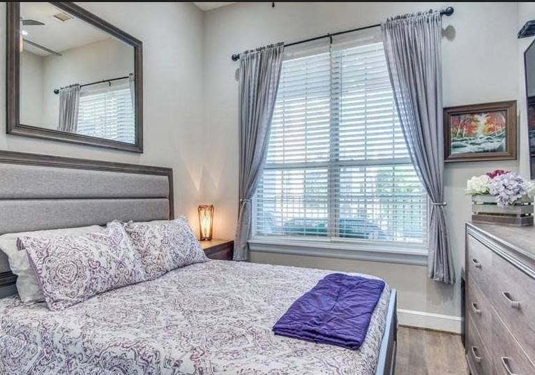 Apartment for rent at 5015 Meridian #ID1622, Addison, TX 75001