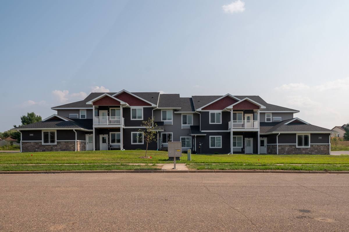 Townhouse for rent at 1940 W 5th St, New Richmond, WI 54017