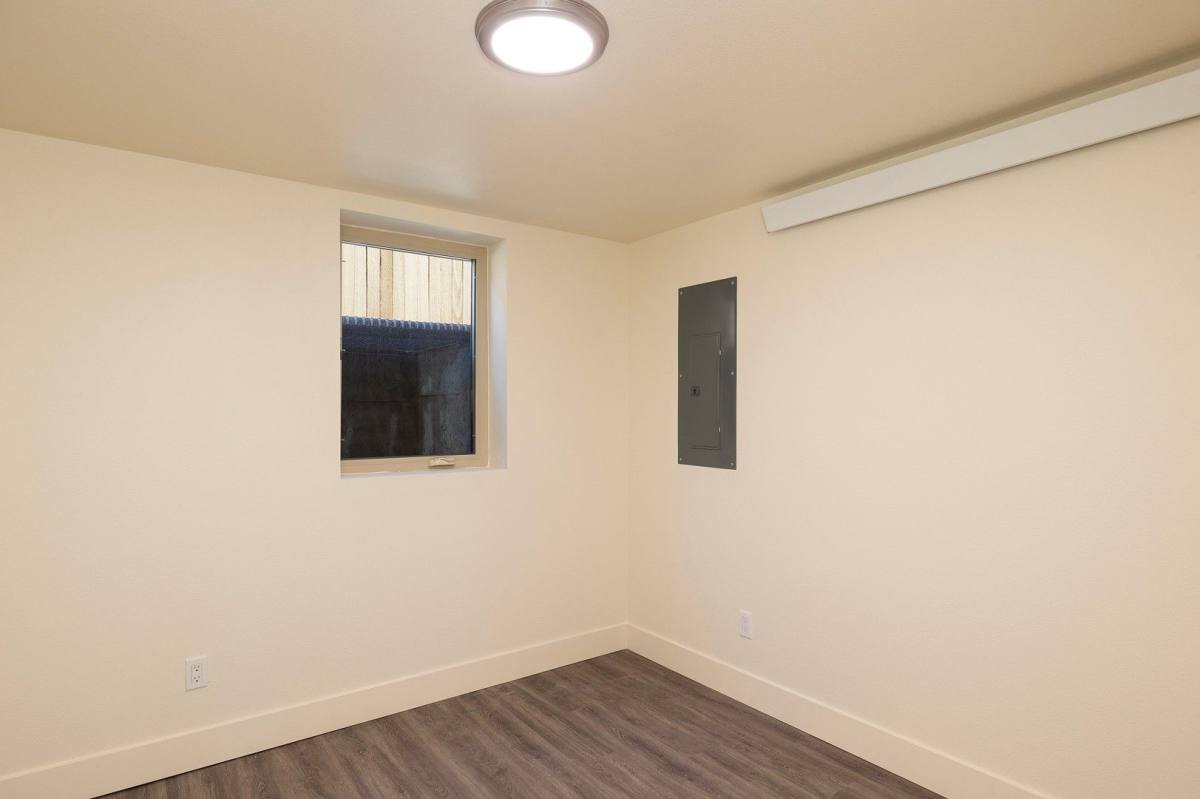 Apartment for rent at 5822 26th Ave NW, Seattle, WA 98107