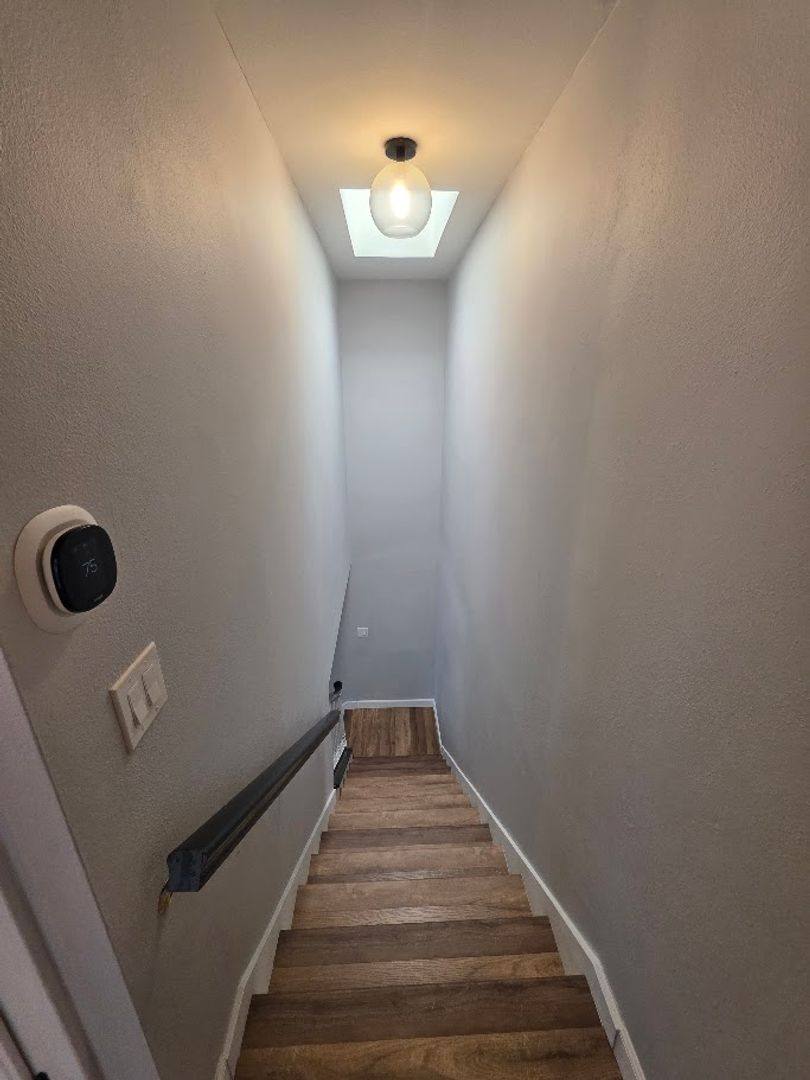 Condo for rent at 436 Lime Ave, Long Beach, CA 90802