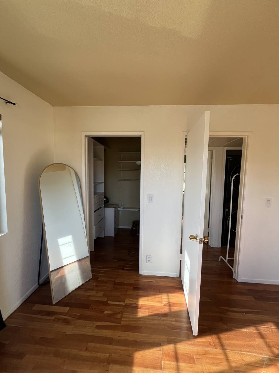 Condo for rent at 15946 Vanowen St #207, Van Nuys, CA 91406