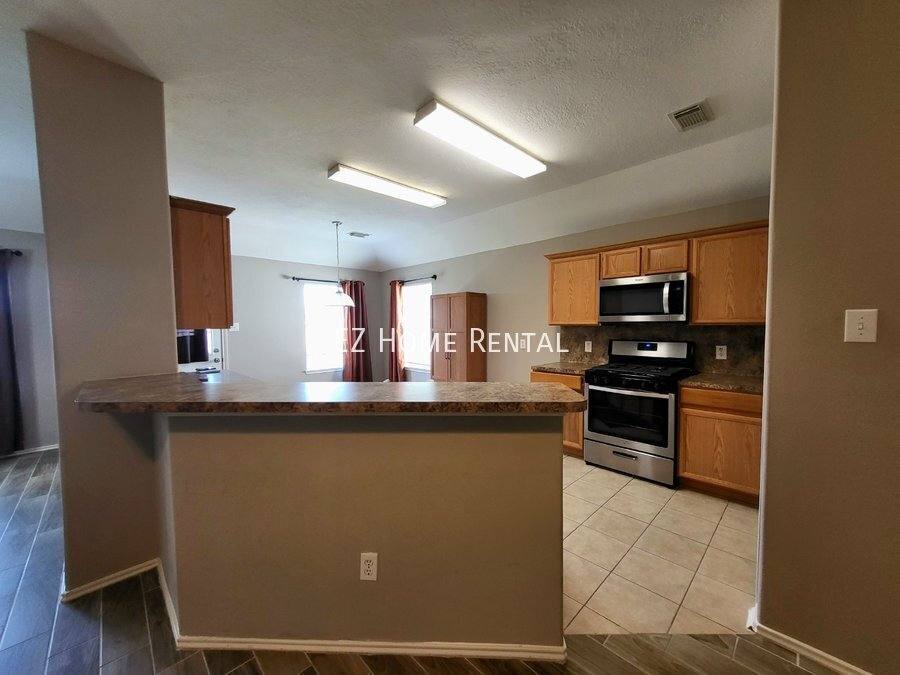 House for rent at 2734 Trinity Glen Lane, Houston, TX 77047