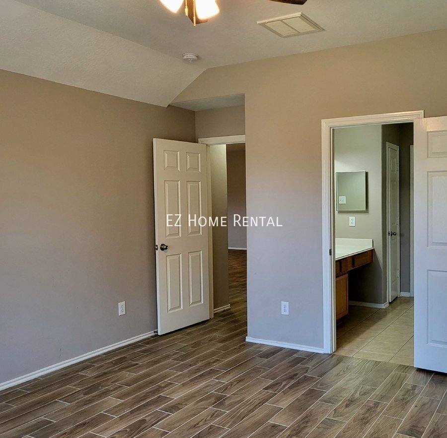 House for rent at 2734 Trinity Glen Lane, Houston, TX 77047