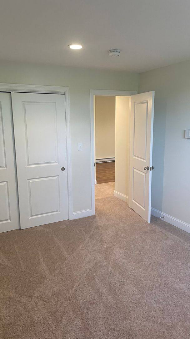 Apartment for rent at 100-106 Whitehall Rd, Amesbury, MA 01913