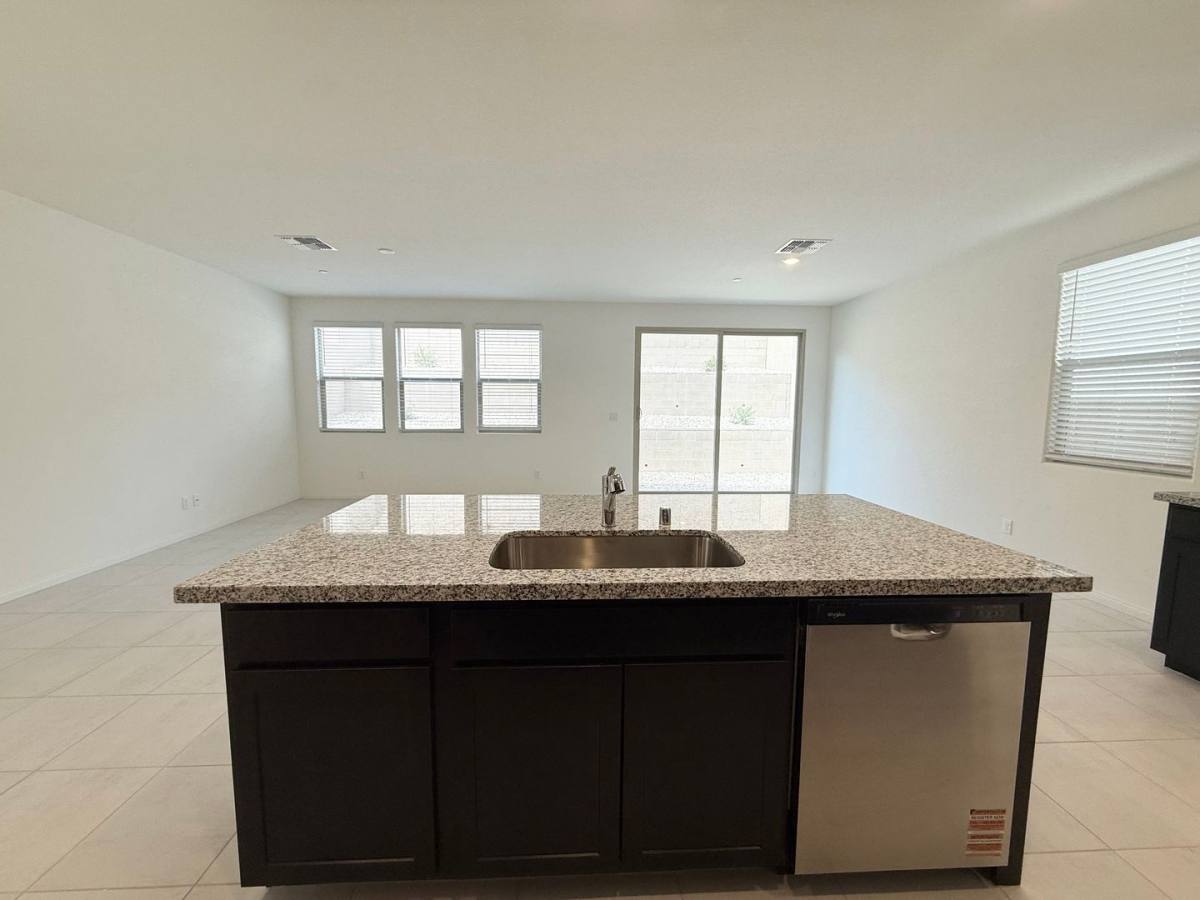 House for rent at 101 Silver Run Lane, Las Vegas, NV 89138